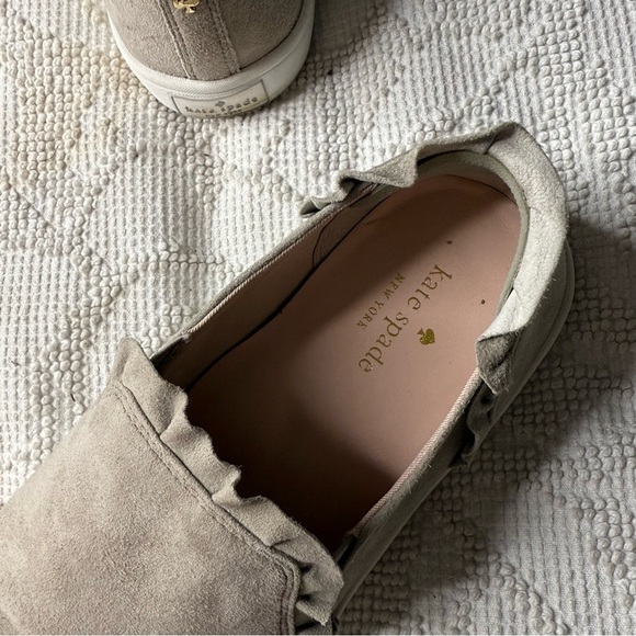 Kate Spade New York Lilly Suede Slipon Ruffled Sneaker Sz 8.5‎ - Picture 5 of 6